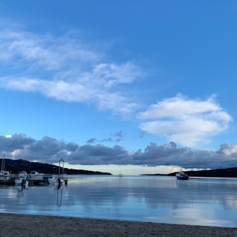 Fiordo visto dalla spiaggia di P Pozzo